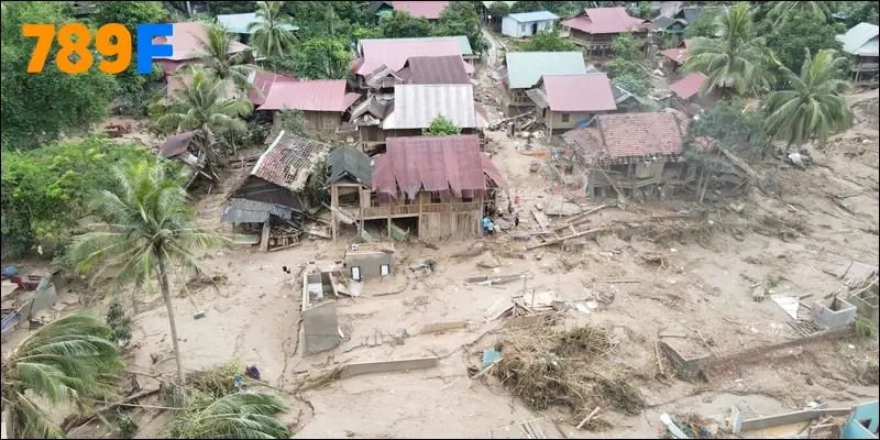 789F hỗ trợ người dân vùng lũ – Lan tỏa tinh thần giúp đời